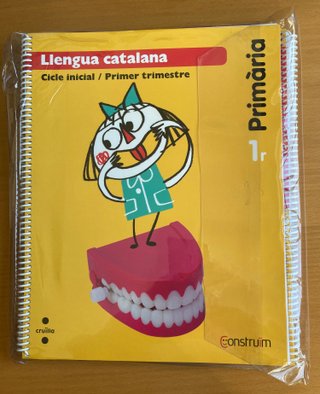 Libros escolares de Catalán. 1º Primaria. Nuevos.