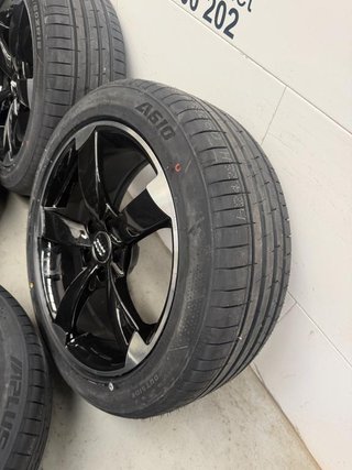 Juego llantas Originales Audi modelo rotor