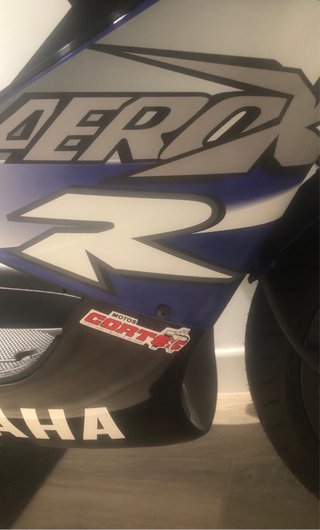 Yamaha Aerox 49cc Scooter Azul/Blanco