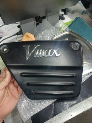 Tampas Laterais Yamaha V-Max