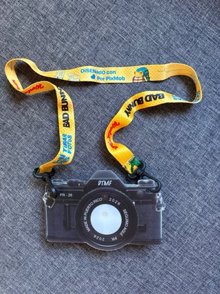 Lanyard Bad Bunny DTMF-2026 de segunda mano por 15 EUR en Madrid