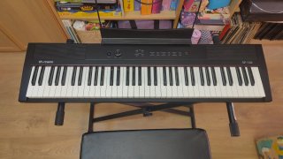 Piano Thomann SP-120 con soporte y banqueta