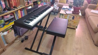 Piano Thomann SP-120 con soporte y banqueta
