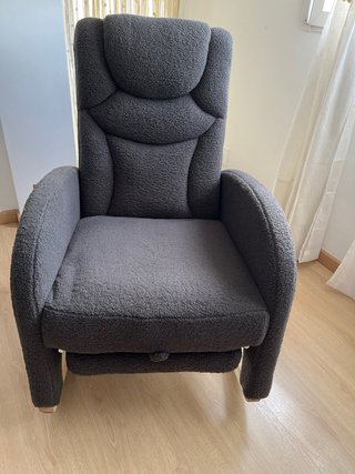 Sillón mecedora gris sin estrenar