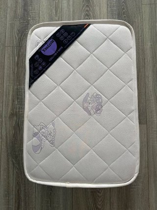 Cuna de bebé 80x55 cm con colchón