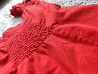 Vestido Bershka rojo mangas abullonadas
