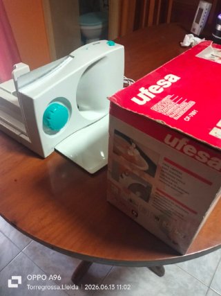 Cortador de fiambre Ufesa CF-7891 nuevo