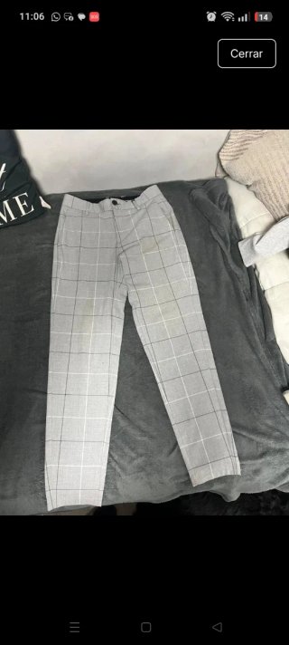 Pantalón de vestir cuadros gris talla 34