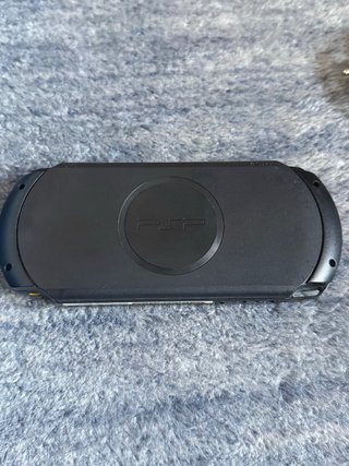 Sony PSP Street E1004 + Cargador + Funda + bateria