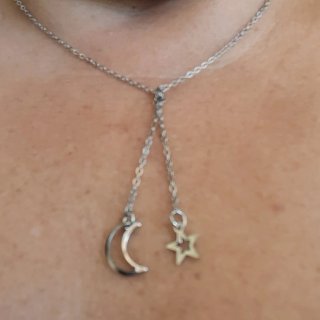 Collar Luna y Estrella plateado.Nueva