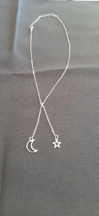 Collar Luna y Estrella plateado.Nueva