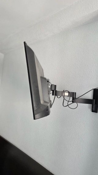 Televisión OK 30 Negra