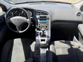 Peugeot 5008 1.6 HDI 112CV 7 PLAZAS