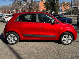 Renault Twingo INTENS SCE 75CV.- " REVISADO Y GARANTIZADO ".- " IMPECABLE ".- " ETIQUETA MEDIOAMBIENTAL C VERDE ".- " GARANTÍA CON COBERTURA EUROPEA ".-