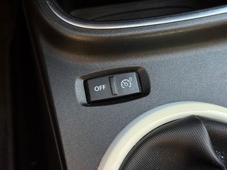 Renault Twingo INTENS SCE 75CV.- " REVISADO Y GARANTIZADO ".- " IMPECABLE ".- " ETIQUETA MEDIOAMBIENTAL C VERDE ".- " GARANTÍA CON COBERTURA EUROPEA ".-