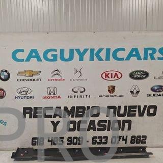 MOLDURA BAJO PUERTA DELANTERA CHEVROLET CAPTIVA
