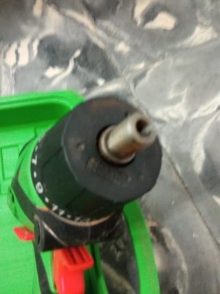 Taladro Casals 12V con maletín