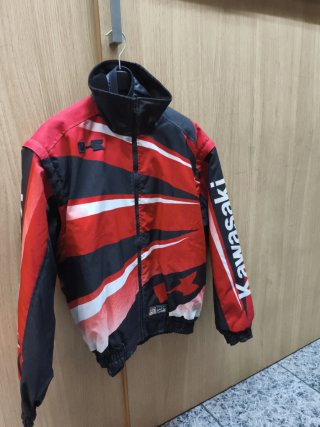 Chaqueta Kawasaki Negra y Roja