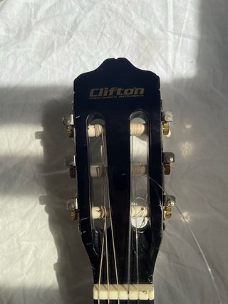 Guitarra acústica Clifton