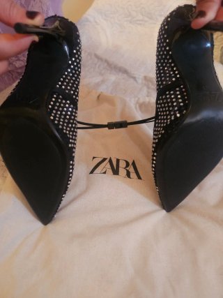 Zapatos de tacón Zara pedrería Talla 36