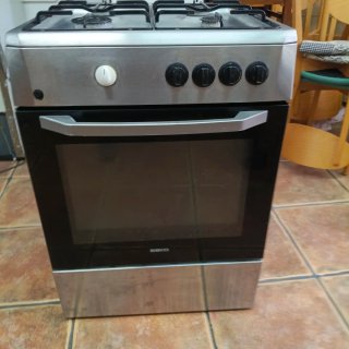Cocina de gas butano 4 fuegos
