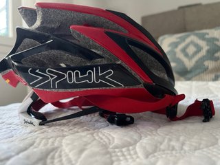 Casco Spiuk Rojo y Negro