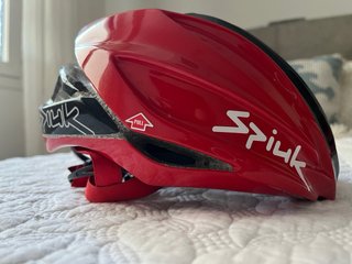 Casco Spiuk Rojo y Negro