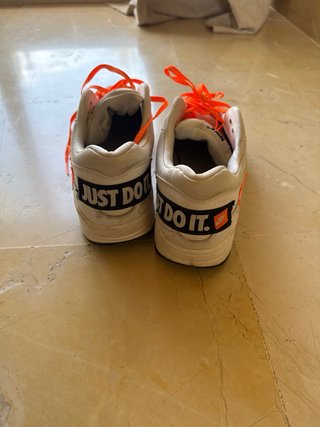 Nike Air Max Zapatillas Naranja y Blanco