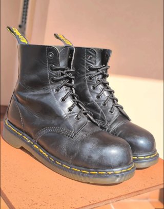Botines Dr. Martens -MIE- punta acero  Uk 6 Eu 38