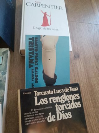 Libros de literatura española e hispanoamericana