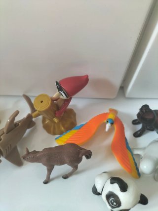 Lote 16 figuras animales pequeños