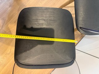 2 Taburetes de madera para isla