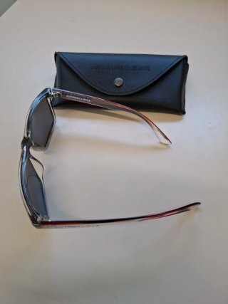 Gafas de Sol Superdry Grises y Rojas