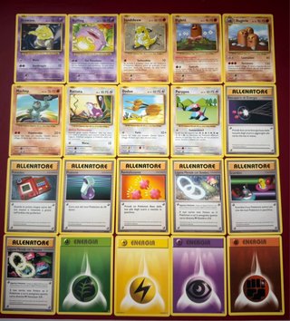 Lotto carte Pokemon set XY evoluzioni