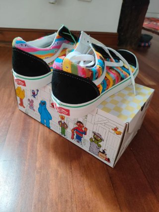 Vans x Barrio Sésamo Talla 41