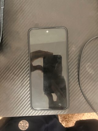 Xiaomi Redmi Note 10s con custodia