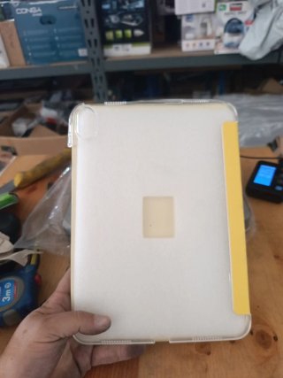 Funda para tablet amarilla