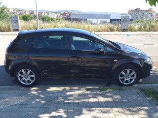 SEAT LEON 2.0 TDI 140CV DSG STYLANCE