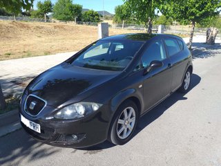 SEAT LEON 2.0 TDI 140CV DSG STYLANCE