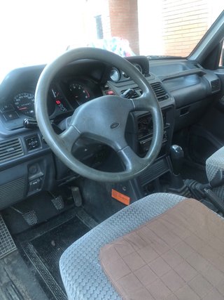 Mitsubishi Montero 2000