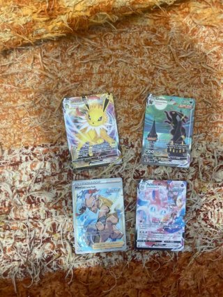 Cartas Pokémon Variadas Cambio por el álbum