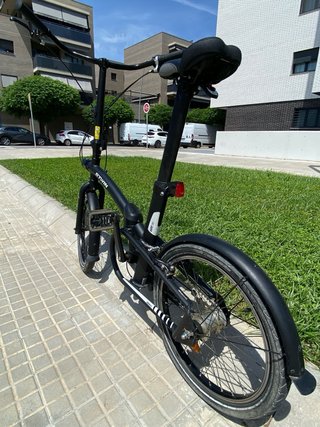 Bicicleta plegable B'TWIN tilt 720 black edition