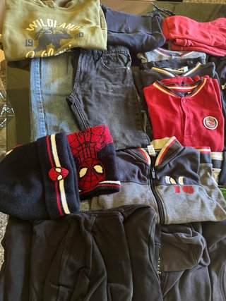 Set abbigliamento bambino 7/8 anni