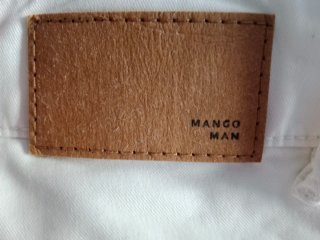 Pantalones blancos Mango