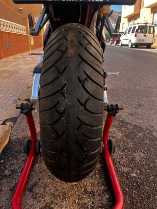 Honda CBR 600 RR Roja y Negra