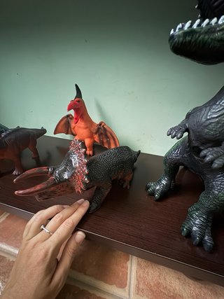 Pack 6 dinosaurios de juguete grandes.