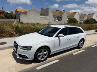 Audi A4  2013