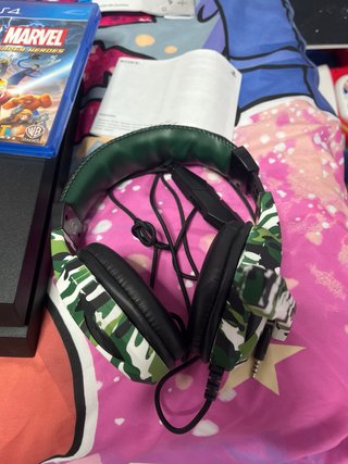 PS4 (PlayStation 4) 500GB con mando y GTA