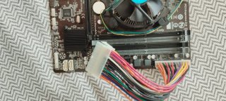 Placa base Gigabyte GA-B85M-DS3H