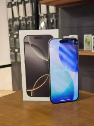 IPHONE 16 PRO 128GB TITANIO BATTERIA 91%